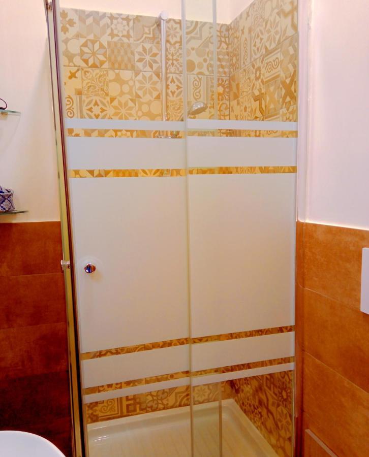 Bed and Breakfast Non Ci Resta Che Napoli Екстер'єр фото