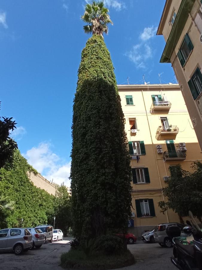 Bed and Breakfast Non Ci Resta Che Napoli Екстер'єр фото