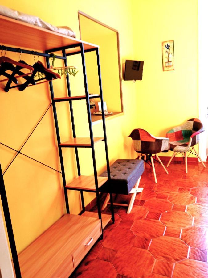 Bed and Breakfast Non Ci Resta Che Napoli Екстер'єр фото