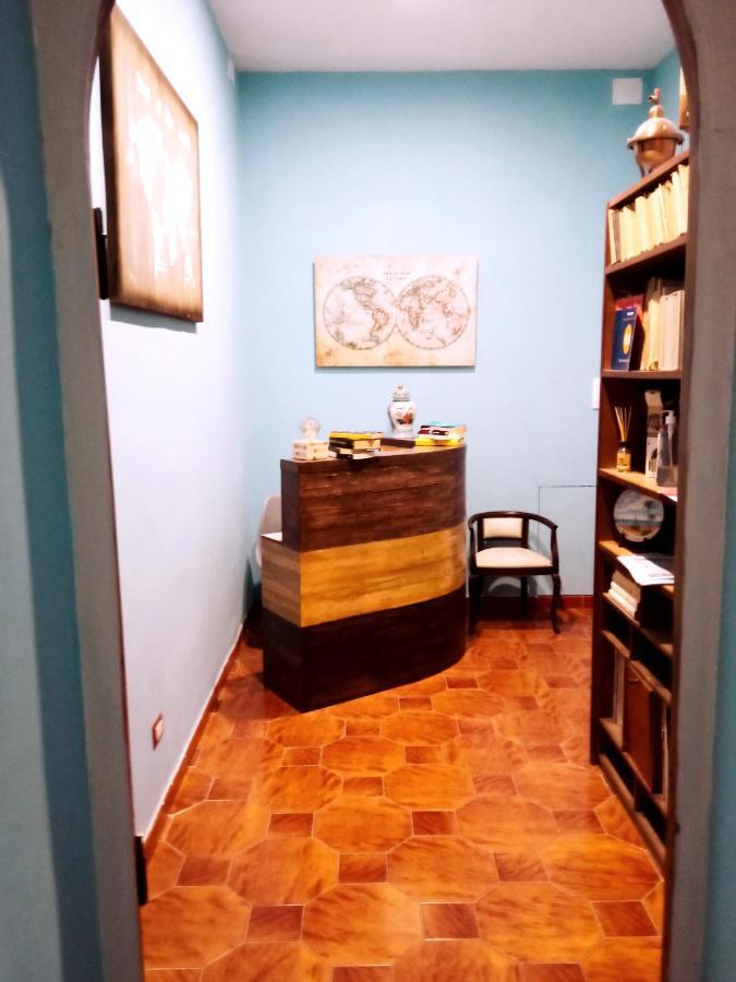 Bed and Breakfast Non Ci Resta Che Napoli Екстер'єр фото