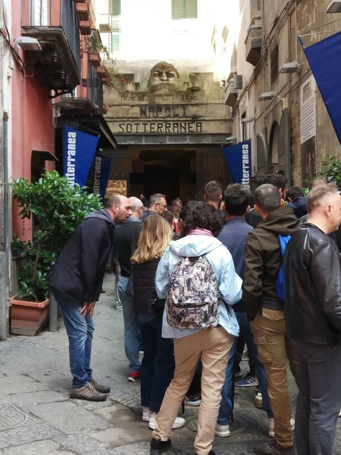 Bed and Breakfast Non Ci Resta Che Napoli Екстер'єр фото